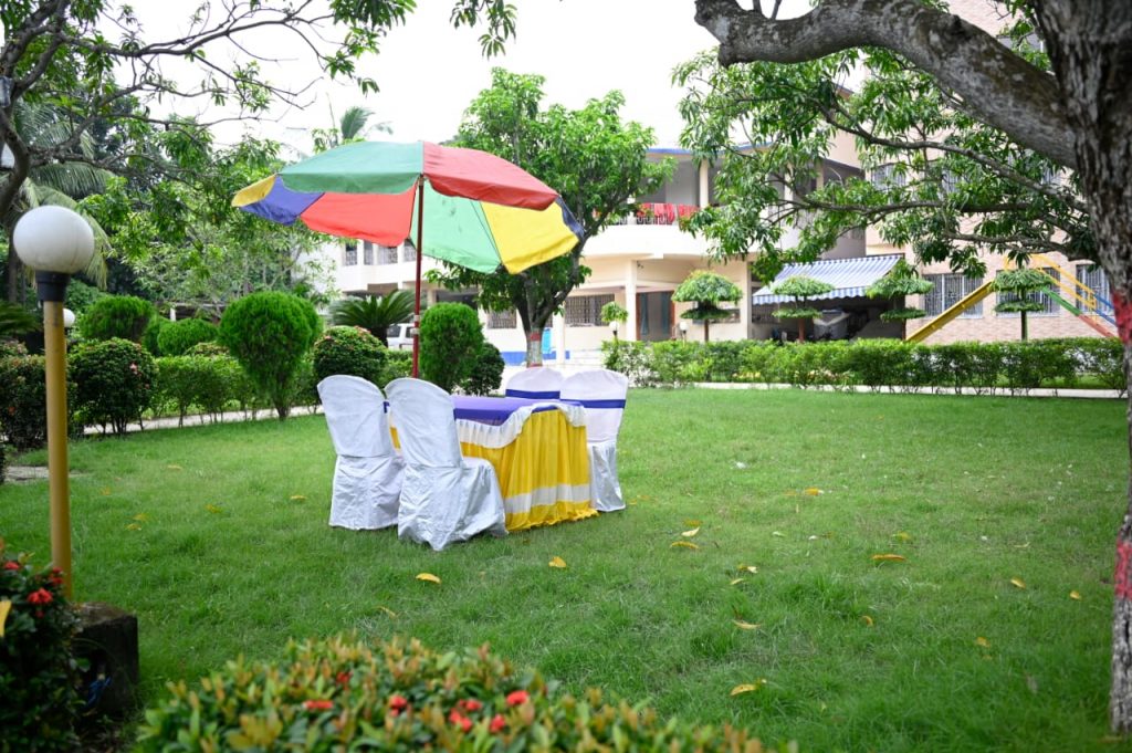 WhatsApp-Image-2024-04-01-at-12.04.14-PM-2