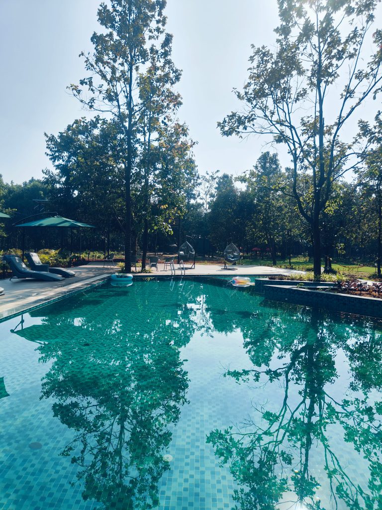 royal-villa-swimming-pool